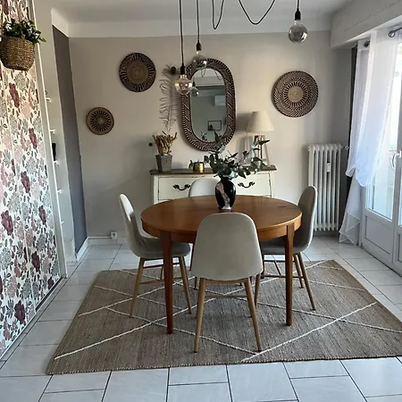 Apartamento à Proximité Du Jardin Olbius Riquier Hyères