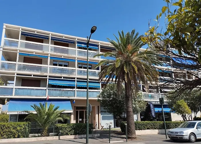 Lejlighed A Proximite Du Jardin Olbius Riquier *