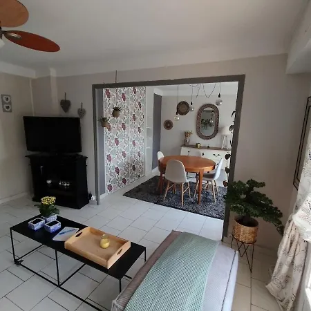 Olbus Riquier, Stylish And Bright Apt, Wifi * Hyeres
